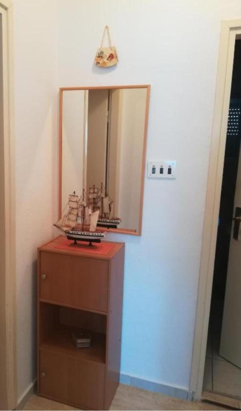 Donji Karin Apartman Volarevic מראה חיצוני תמונה