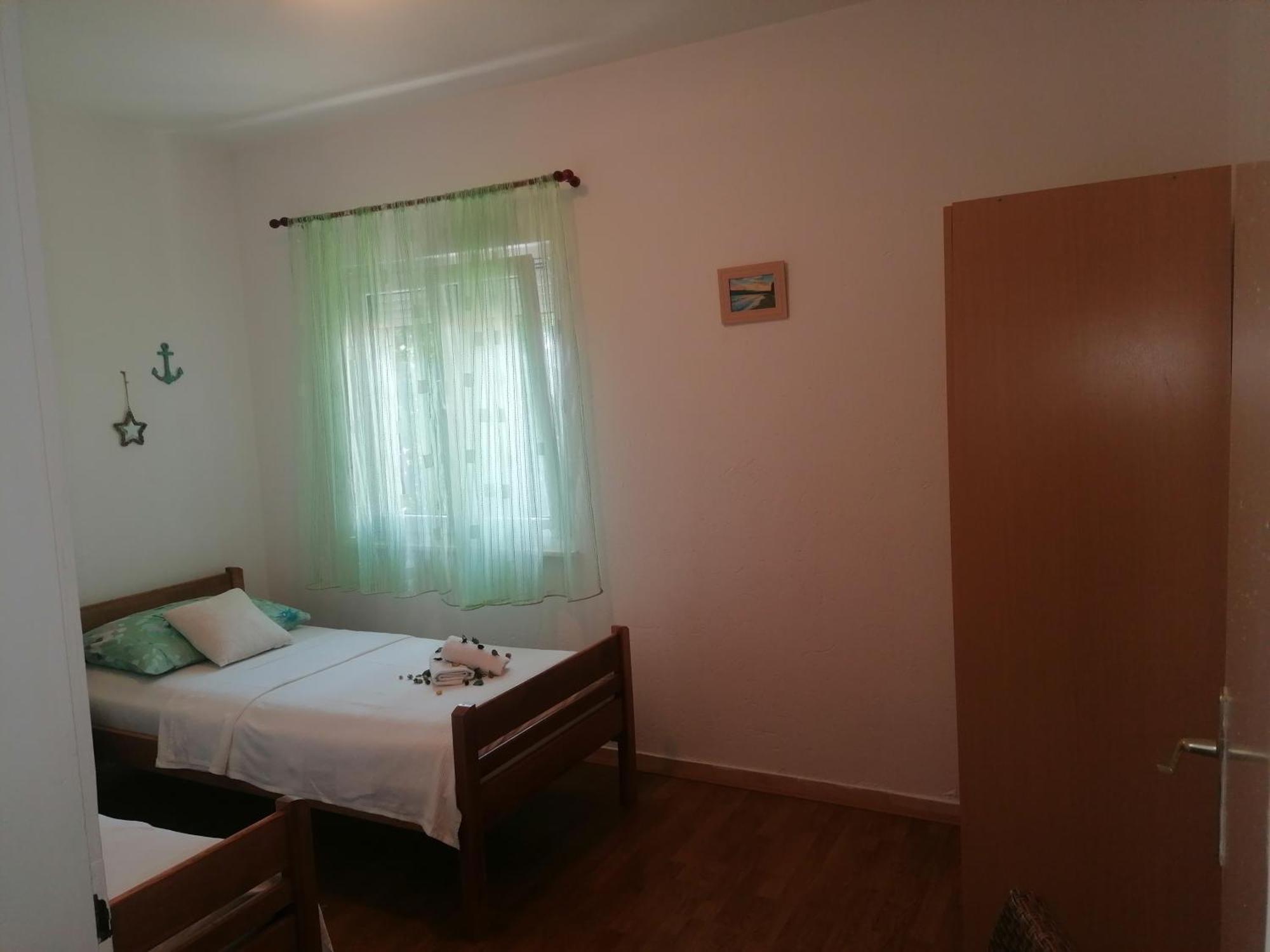 Donji Karin Apartman Volarevic מראה חיצוני תמונה